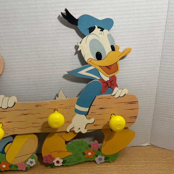 Vtg Walt Disney Productions Mickey Donald Wooden Wall Coat Rack w 4 Hooks 1982 - Picture 3 of 8